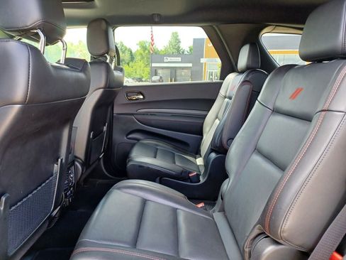Used 2025 Dodge Durango R/T w/ Blacktop Package AWD/4WD image 33