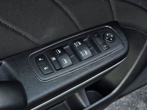 Used 2022 Dodge Charger R/T image 9