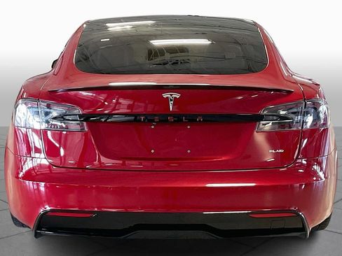 Used 2021 Tesla Model S Plaid image 4