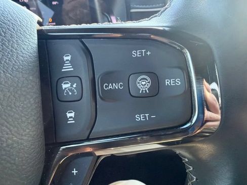 Used 2025 RAM 1500 Limited AWD/4WD image 65