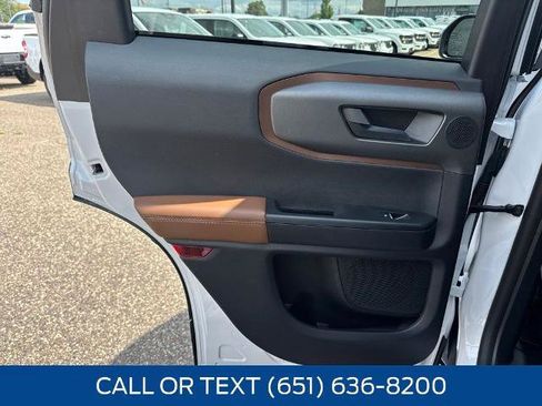 Certified 2025 Ford Bronco Sport Outer Banks w/ Outer Banks Tech Package+ AWD/4WD image 35
