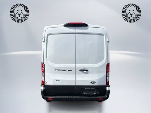 New 2026 Ford Transit 250 148 Medium Roof Extended AWD image 7