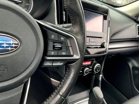 Used 2021 Subaru Forester Premium image 25