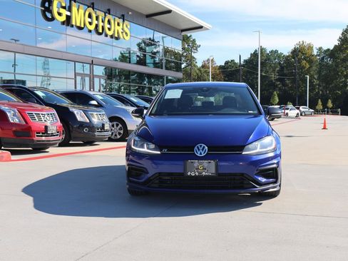 Used 2019 Volkswagen Golf 4-Door image 36