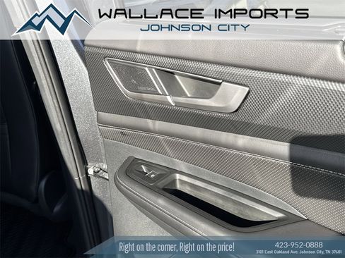 Used 2024 Volkswagen Atlas Cross Sport SEL Premium R-Line image 36