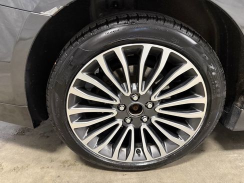 Used 2017 Ford Fusion Titanium AWD/4WD image 7