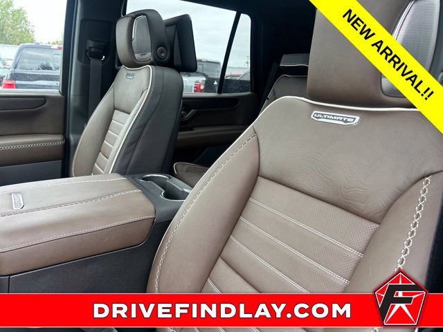 Used 2026 GMC Yukon Denali Ultimate w/ LPO, Floor Liner Package AWD/4WD image 15
