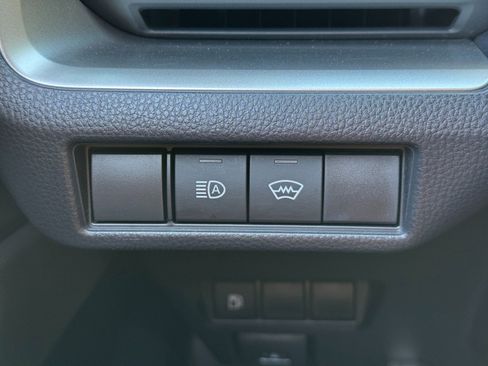 Used 2024 Toyota Prius LE FWD image 16