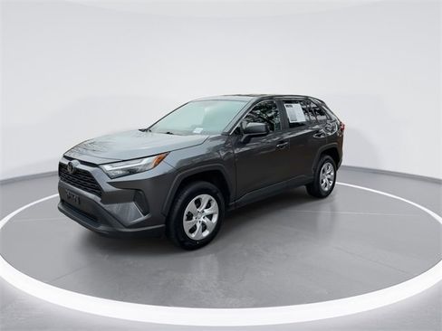 Used 2024 Toyota RAV4 LE image 4