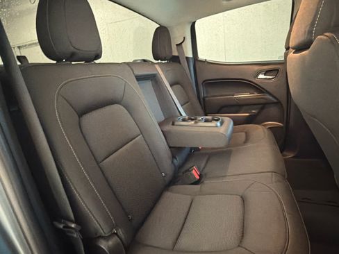 Used 2020 Chevrolet Colorado LT RWD image 29