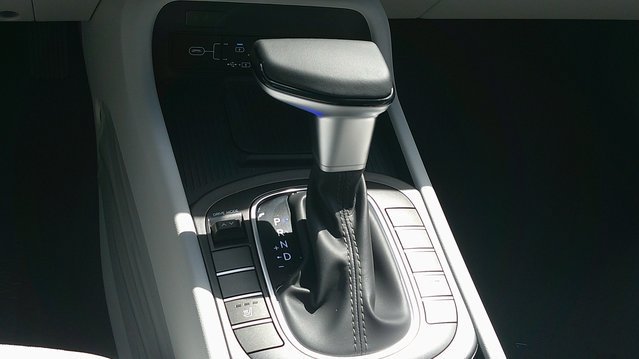 Certified 2026 Hyundai Kona SEL Sport FWD image 13