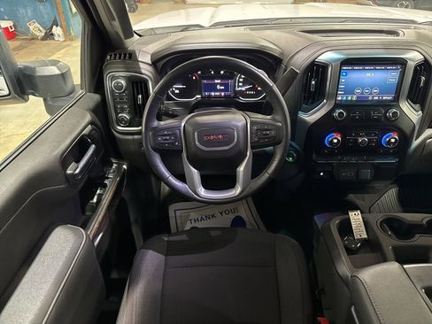 Used 2022 GMC Sierra 3500 SLE w/ SLE Convenience Package image 24