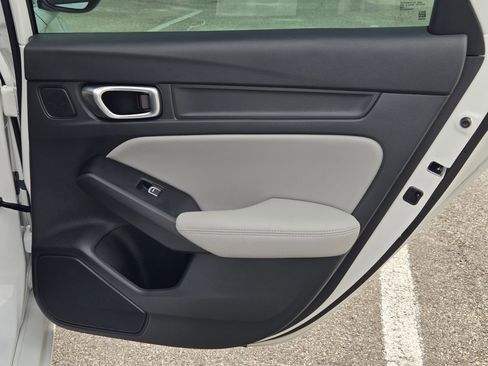 Certified 2024 Acura Integra FWD image 25