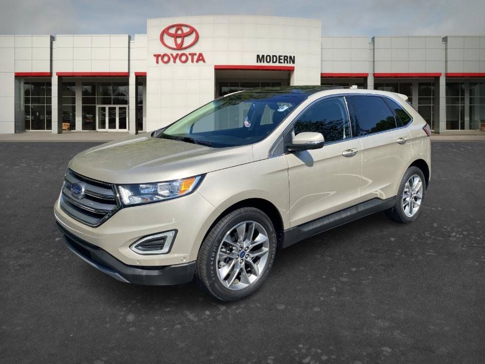 Used 2018 Ford Edge Titanium w/ Equipment Group 302A AWD/4WD image 20