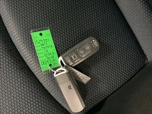 Used 2017 Toyota Yaris iA FWD image 23