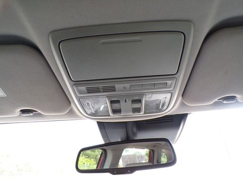 Used 2022 Honda CR-V Touring image 29