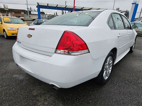 Used 2013 Chevrolet Impala LT image 3