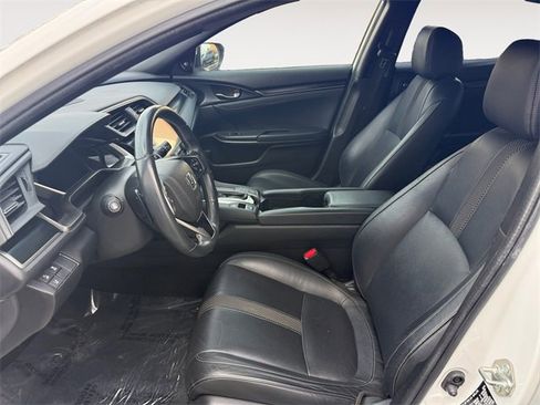 Used 2020 Honda Civic Sport Touring image 9