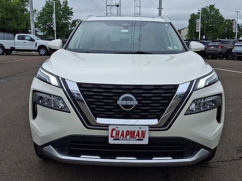 Used 2023 Nissan Rogue Platinum w/ Platinum Premium Package AWD/4WD image 2