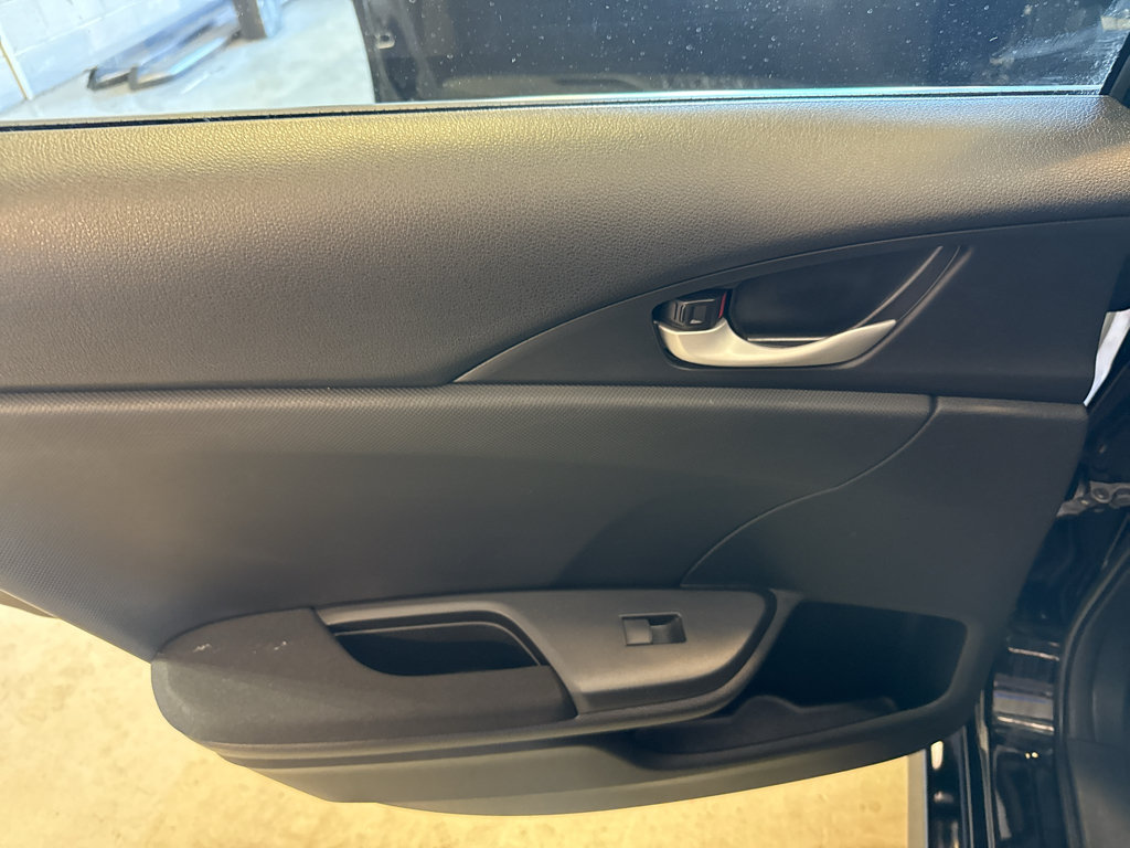 Used 2018 Honda Civic EX-T image 28