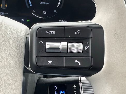 Used 2025 Hyundai Santa Fe Calligraphy image 30