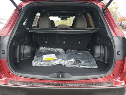 New 2025 Subaru Forester Premium image 8