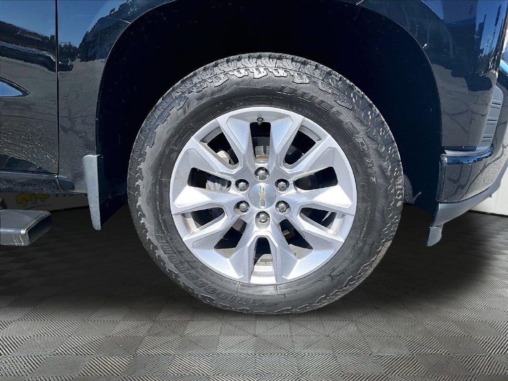 Used 2022 Chevrolet Silverado 1500 Custom AWD/4WD image 7