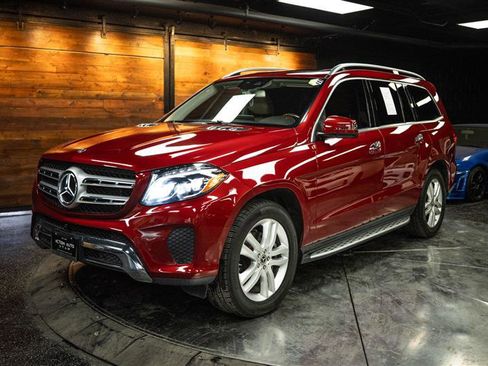 Used 2018 Mercedes-Benz GLS 450 4MATIC image 2