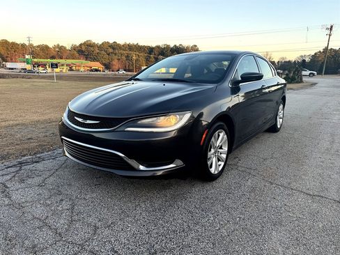 Used 2015 Chrysler 200 Limited w/ Convenience Group FWD image 1