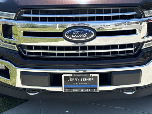 Used 2018 Ford F150 XLT w/ Equipment Group 302A Luxury AWD/4WD image 12