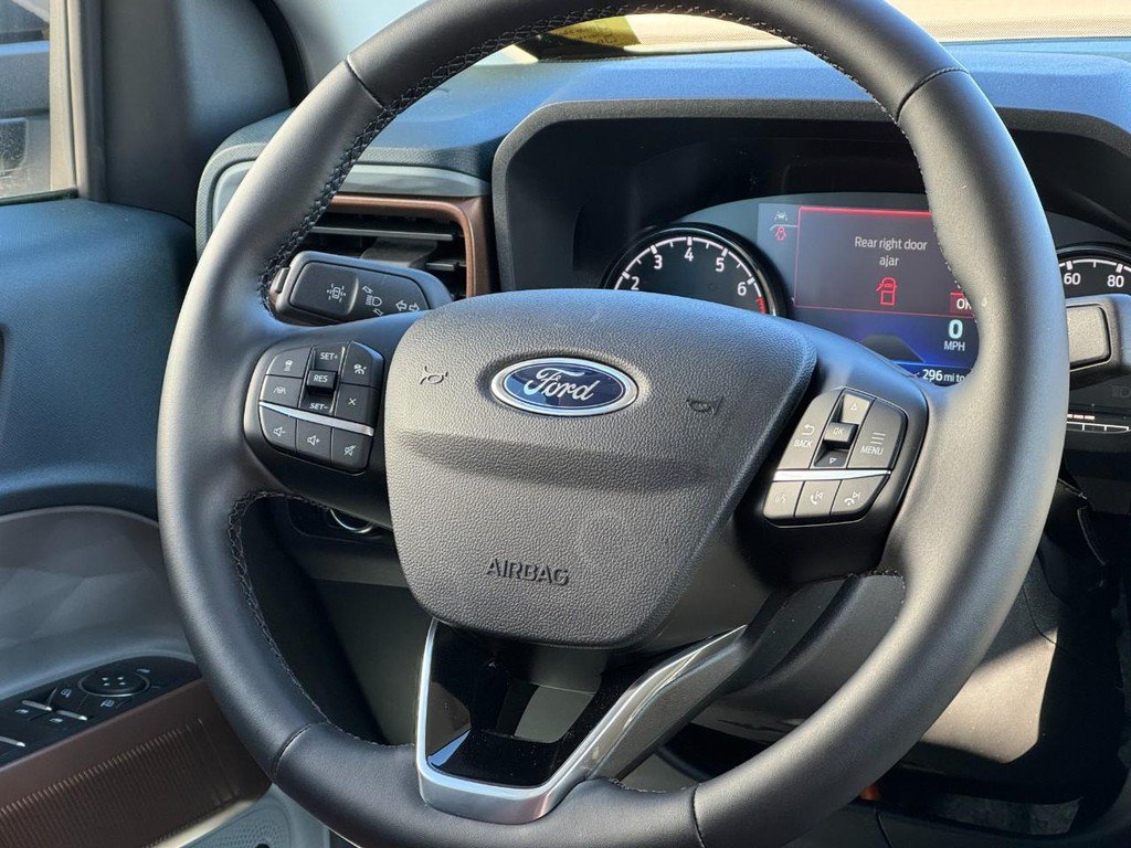 Used 2024 Ford Maverick Lariat AWD/4WD image 15