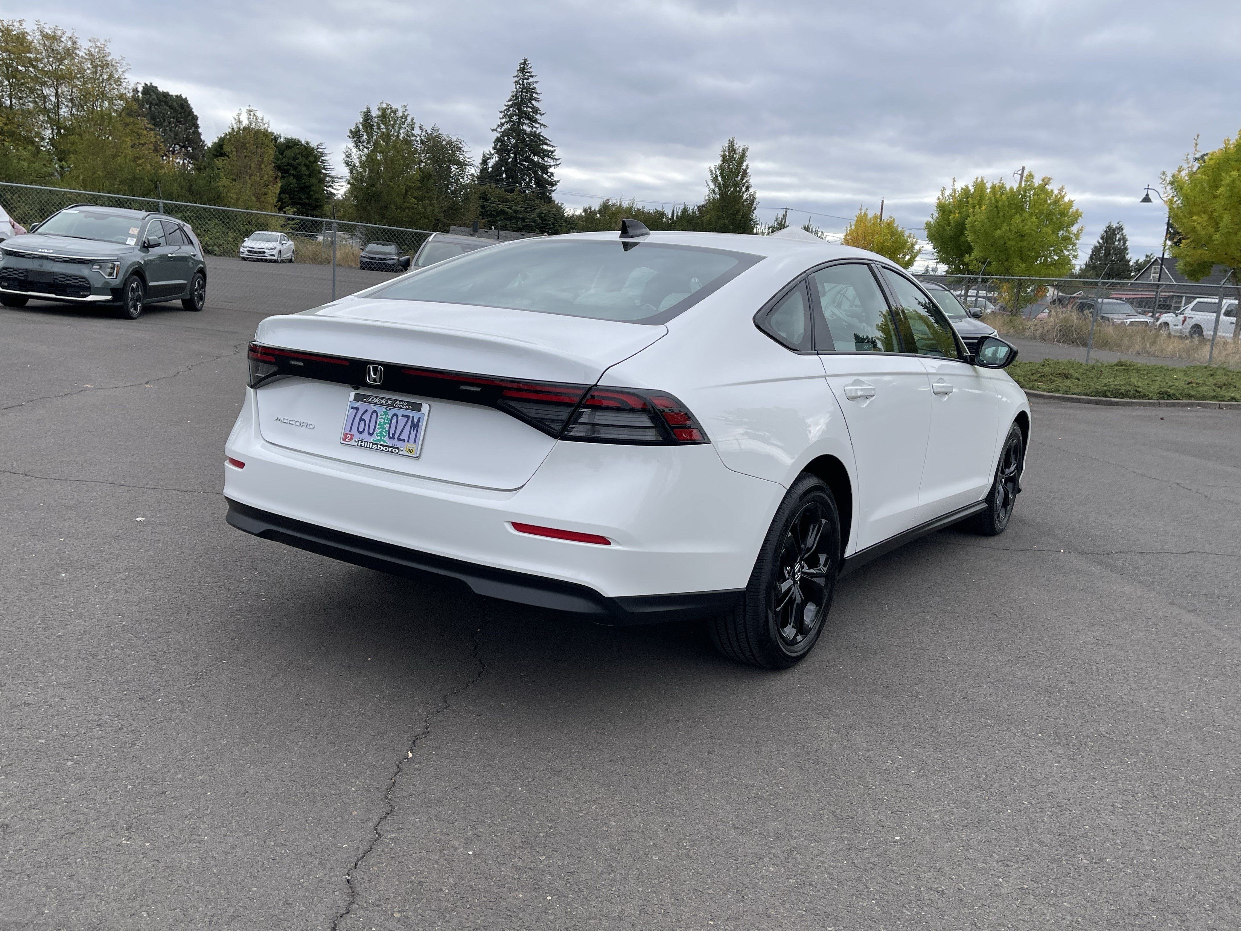 Used 2025 Honda Accord SE image 5