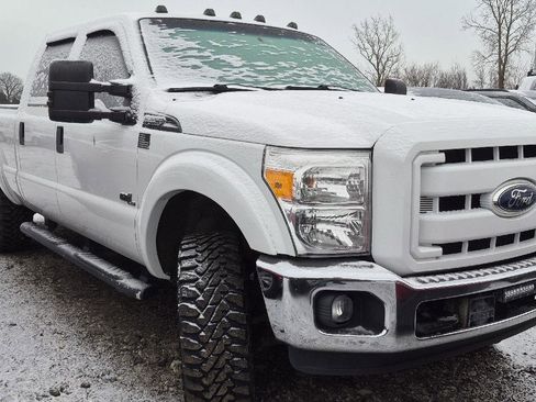 Used 2011 Ford F250 XL w/ PWR Equipment Group image 2