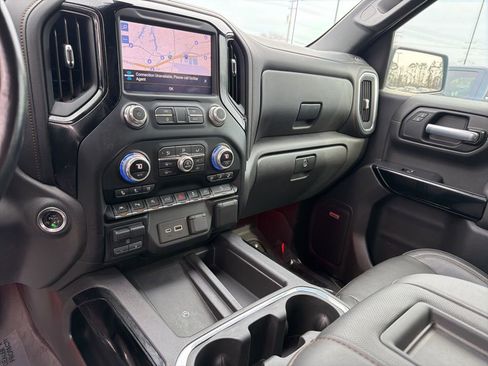 Used 2021 GMC Sierra 1500 AT4 w/ AT4 Premium Package image 18