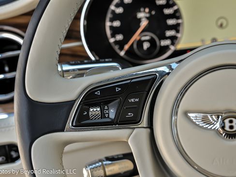 Used 2020 Bentley Continental GT image 41