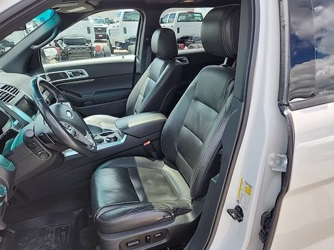 Used 2014 Ford Explorer Sport w/ Equipment Group 401A AWD/4WD image 31