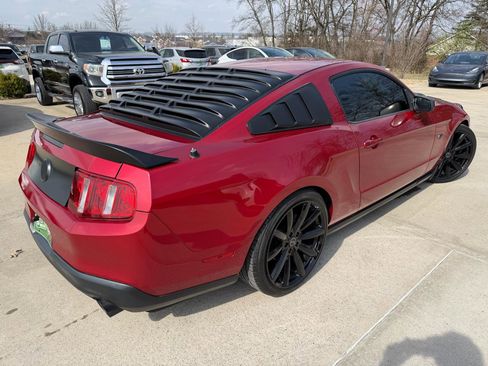 Used 2010 Ford Mustang GT image 5