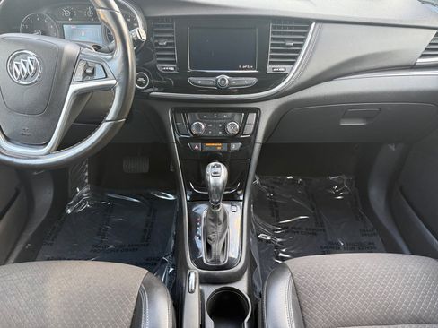 Used 2022 Buick Encore Preferred w/ Safety Package image 7