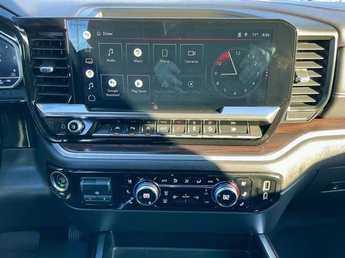 Used 2022 GMC Sierra 1500 SLT image 37