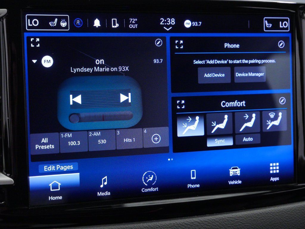 Certified 2023 Chrysler Pacifica Touring-L FWD image 26