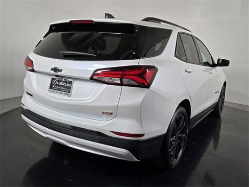 Used 2022 Chevrolet Equinox RS w/ RS Leather Package image 6