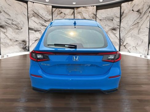 Used 2022 Honda Civic Sport image 8