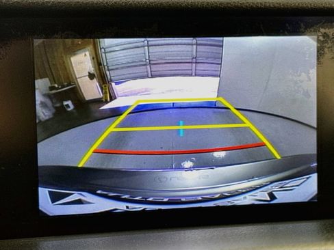 Used 2015 Lexus IS 250 w/ Navigation System Package RWD image 19