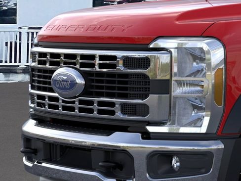 New 2026 Ford F450 XL w/ XL Chrome Package RWD image 17