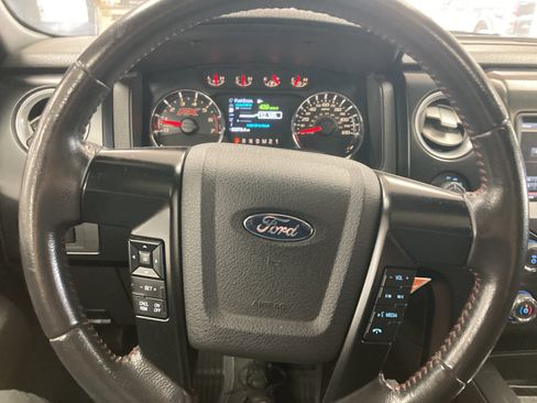 Used 2014 Ford F150 FX4 w/ Equipment Group 402A Luxury AWD/4WD image 26