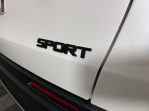 New 2026 Honda HR-V Sport image 16