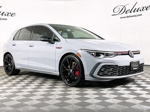 Used 2024 Volkswagen GTI SE image 1