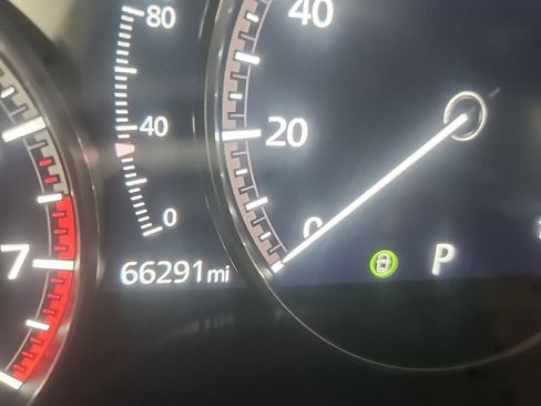 Used 2024 MAZDA MAZDA3 s FWD image 8