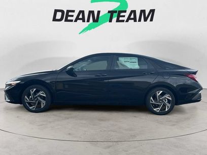 Certified 2025 Hyundai Elantra SEL