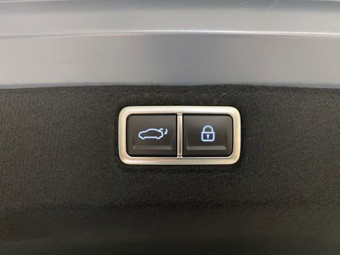 New 2025 Hyundai Sonata Limited image 17